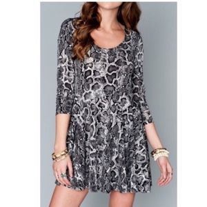 [Show Me Your Mumu] Snakeskin Skater Dress - Small